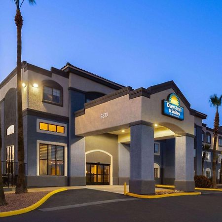 Days Inn & Suites By Wyndham Tucson/Marana Cortaro Exterior photo