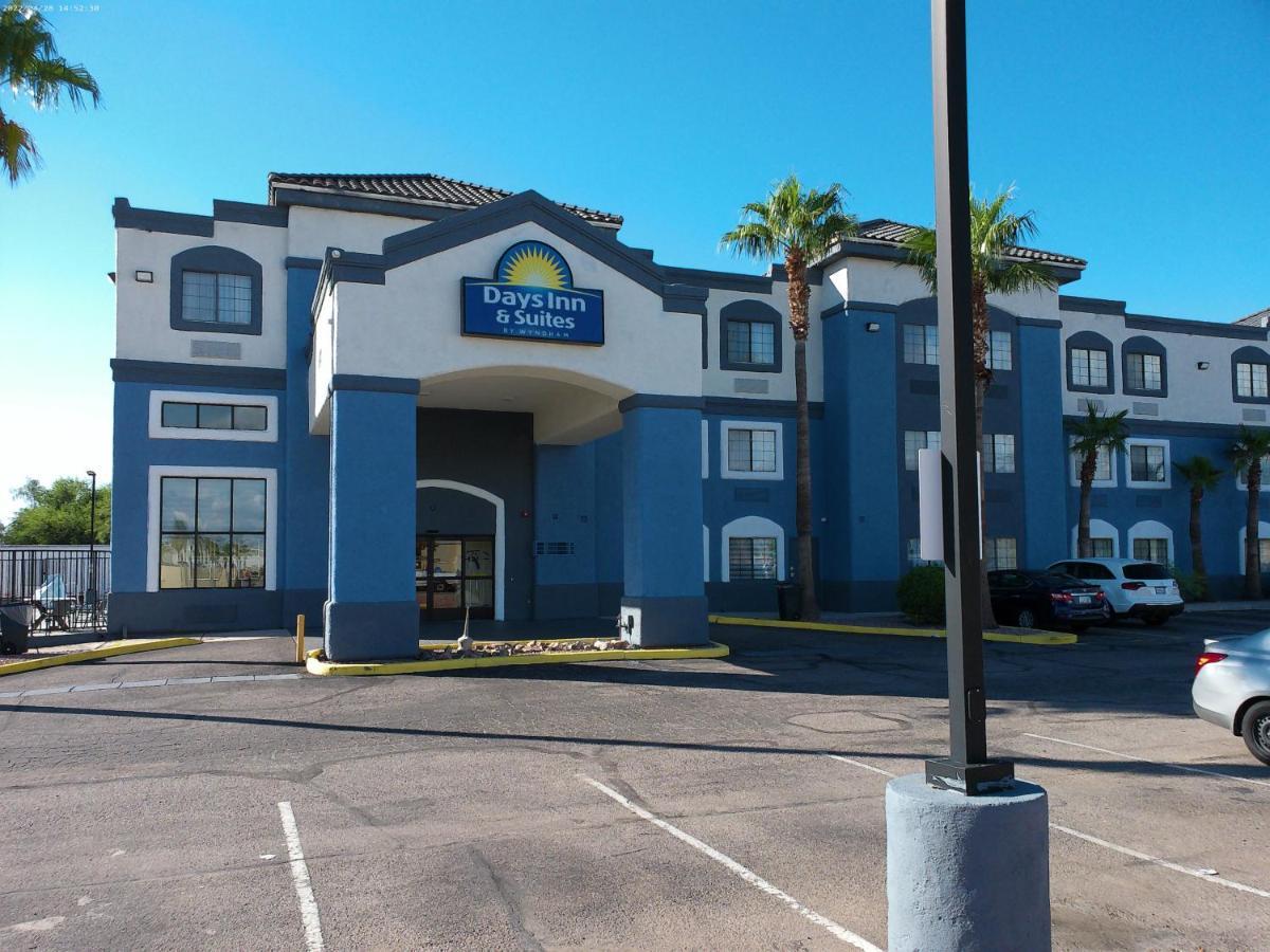 Days Inn & Suites By Wyndham Tucson/Marana Cortaro Exterior photo