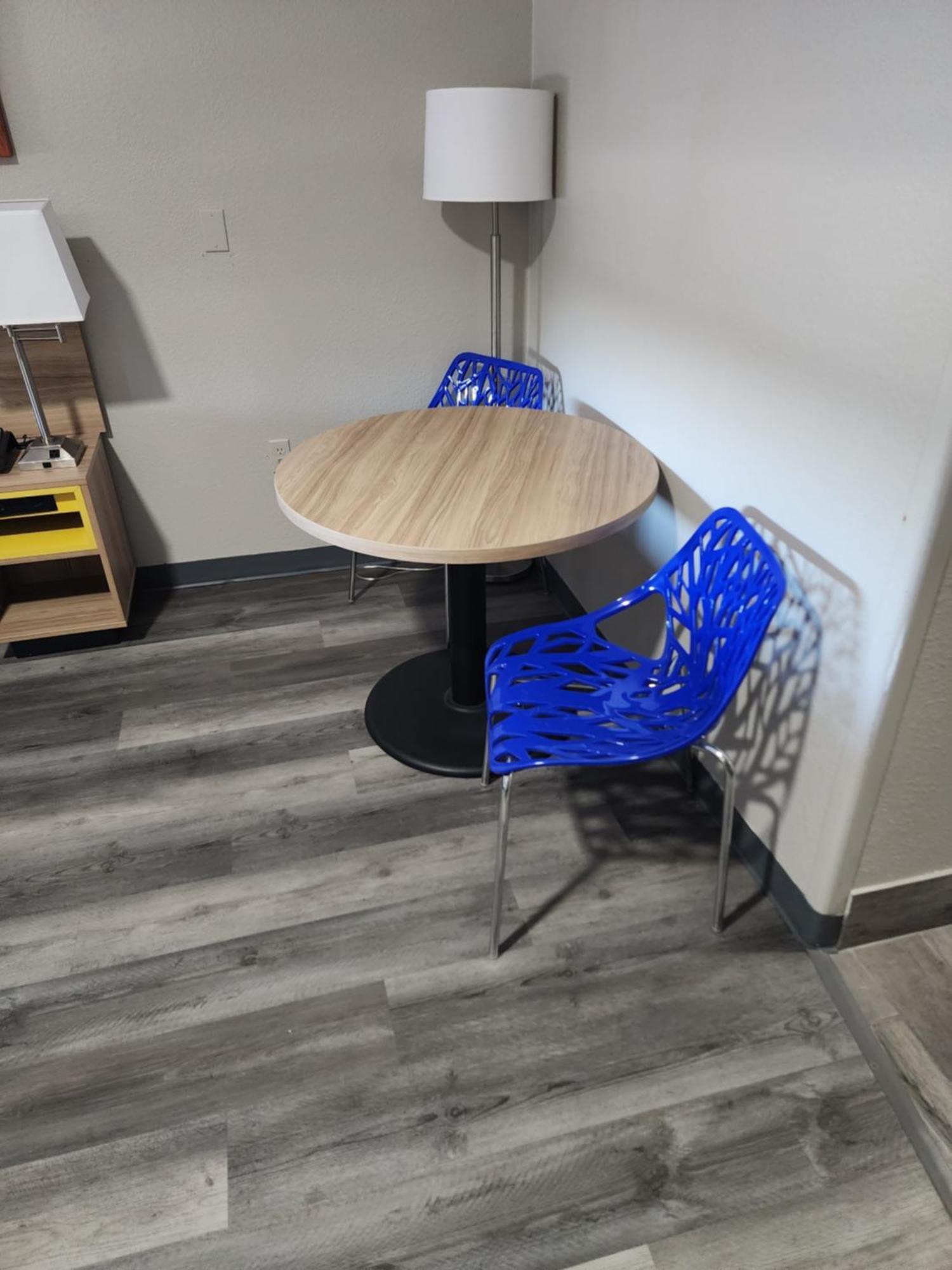 Days Inn & Suites By Wyndham Tucson/Marana Cortaro Room photo