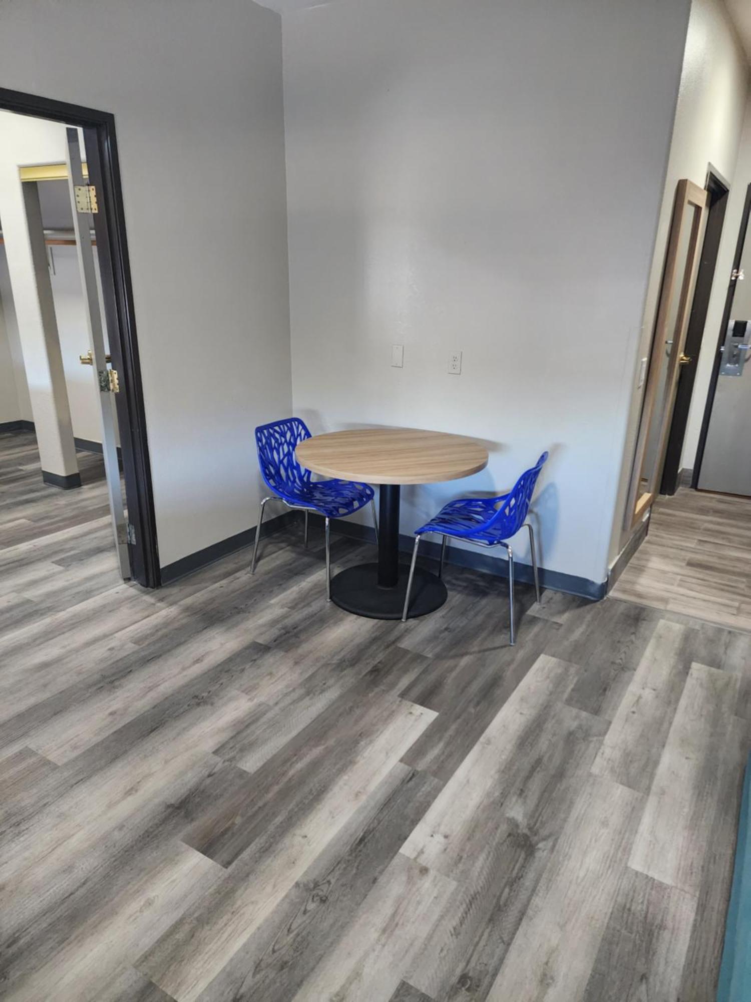 Days Inn & Suites By Wyndham Tucson/Marana Cortaro Room photo